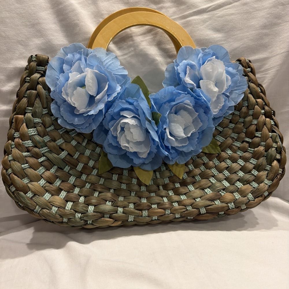 Giannetti Woven Straw Handbag Blue Floral Applique Round Handle